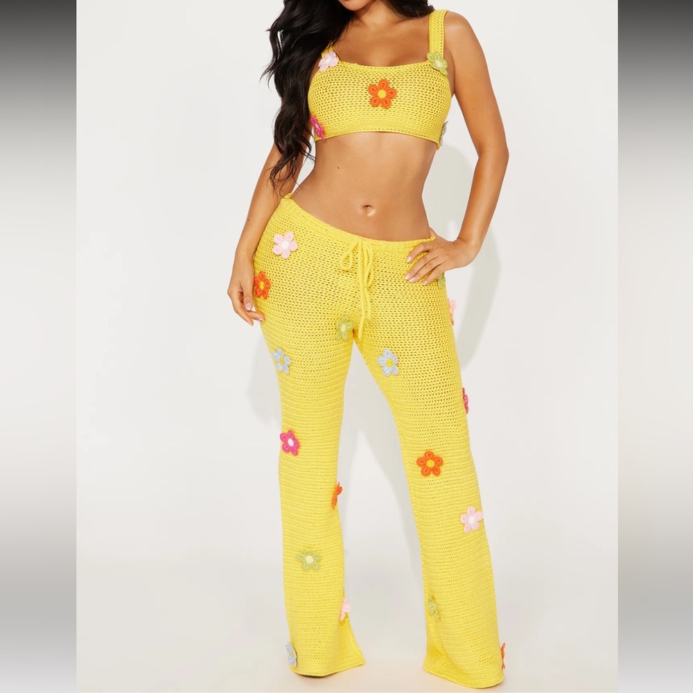 NEW FashionNova Yellow Crochet Pants Top Set - Picture 2 of 4